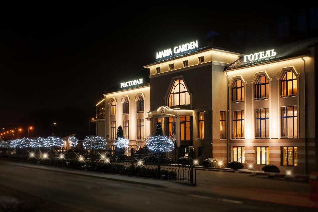 Maria Garden Hotel & Restaurant Ivano-Frankivsk Eksteriør billede